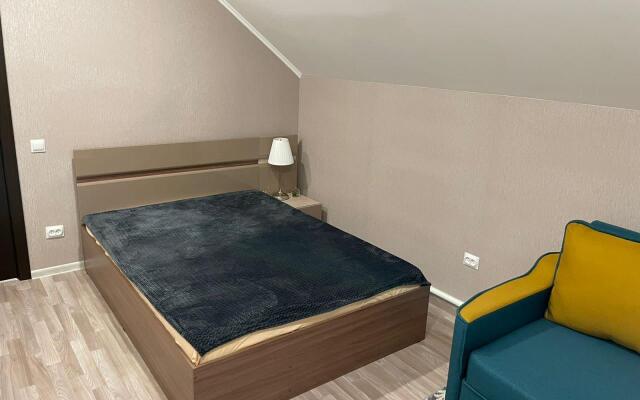 The estate on Mira Street