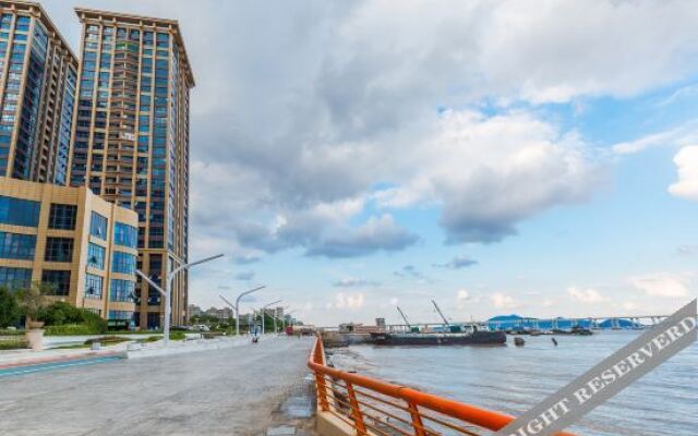 Zhoushan Haijian 18she Hotel