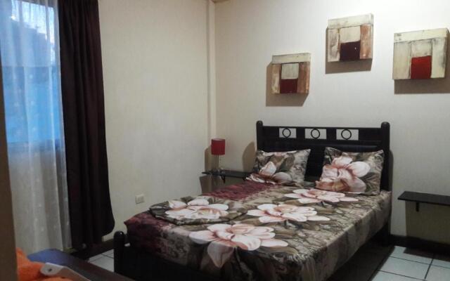 Hostel Alme