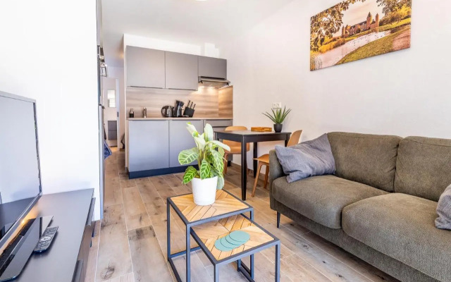 DGI32 Modern, new studio with comfort