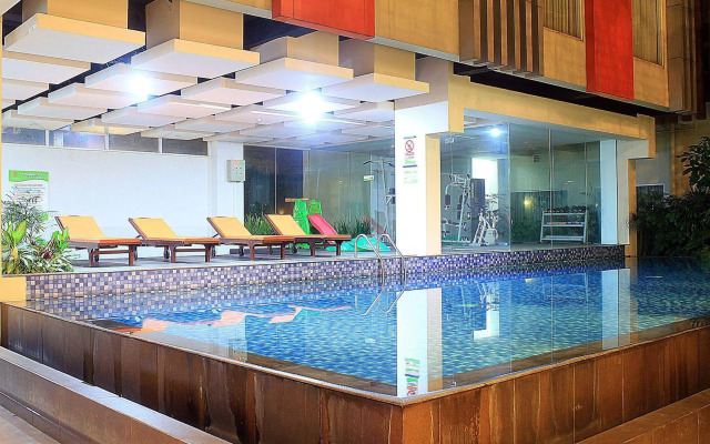 ZEN Premium Setrawangi Raya