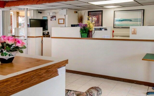 Econo Lodge Battle Creek