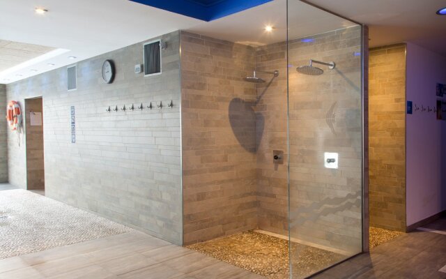Hotel GHT Aquarium & Spa