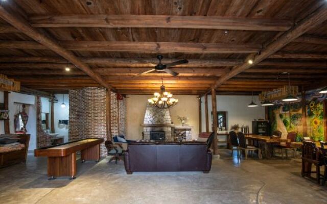 Moganshan Fuyaji Holiday Boutique Hostel
