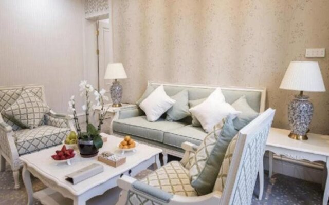 The Golden Beach No.1 Boutique Hotel