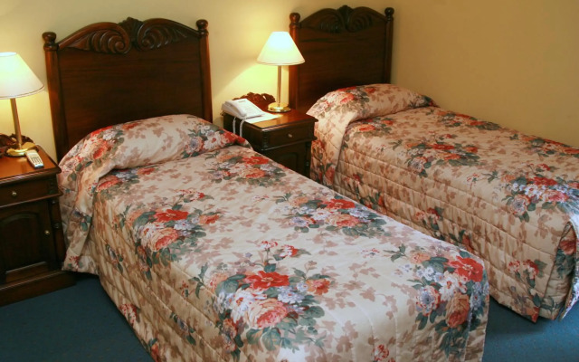Avonmore on the Park Boutique Hotel