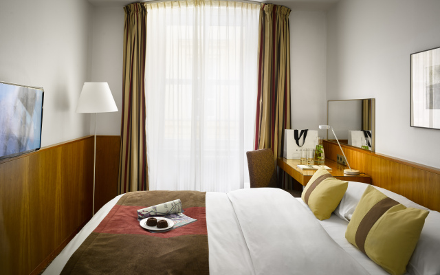 Miiro Palais Rudolf NEW OPENING