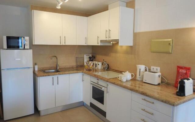 Calle Alberca 5, Villotel. Madroñal Urb., 03726 Benitachell,