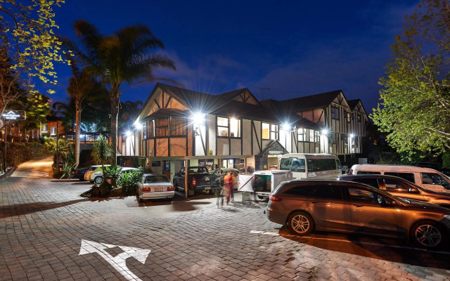 Mount Richmond Hotel