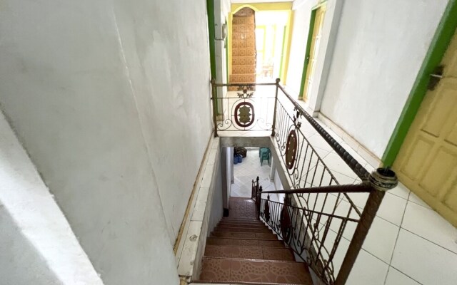 OYO 93074 Wisma Aliyah Near Sidrap