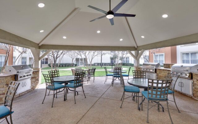 Candlewood Suites Market Center by IHG