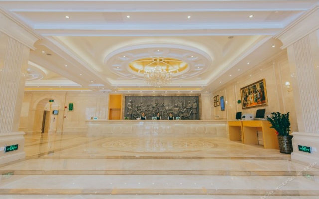 Vienna International Hotel (Shenzhen Longgang Ti'an Digital Park) – Lobby – Shenzhen