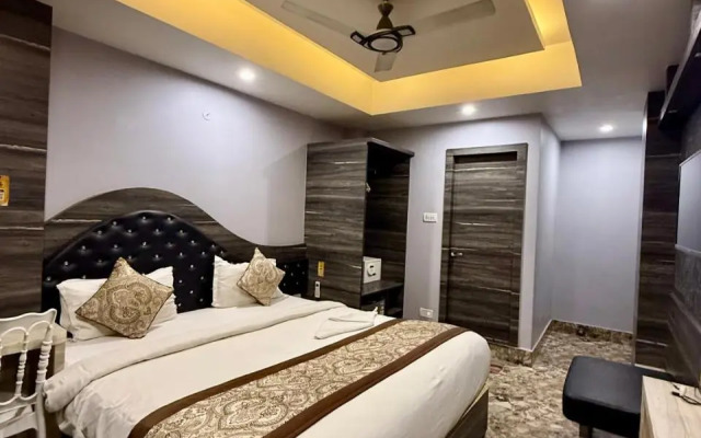 OYO 27992 Hotel Ganpati