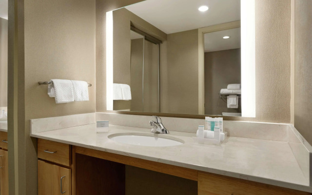 Homewood Suites by Hilton University City