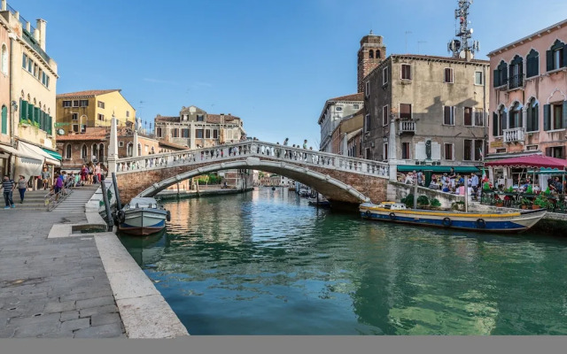 Palazzina Canal