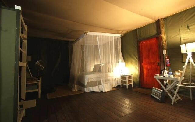 Ngama Tented Safari Lodge