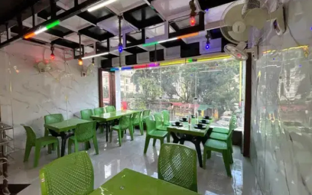 Shri Shyam Cafe and Hotel
