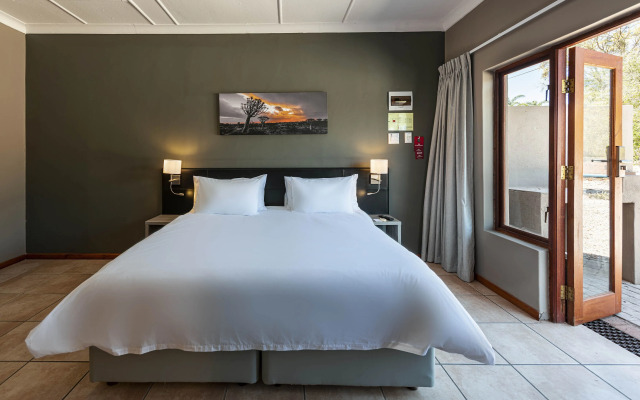 Naba Lodge