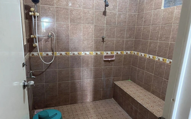 Channes Guest House Syariah