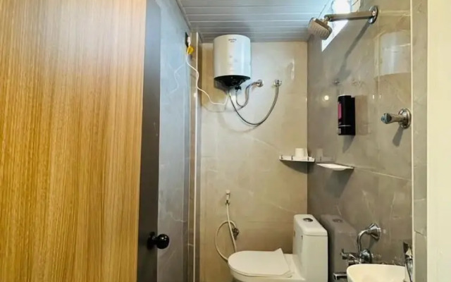 Wildwings Premium Hotel