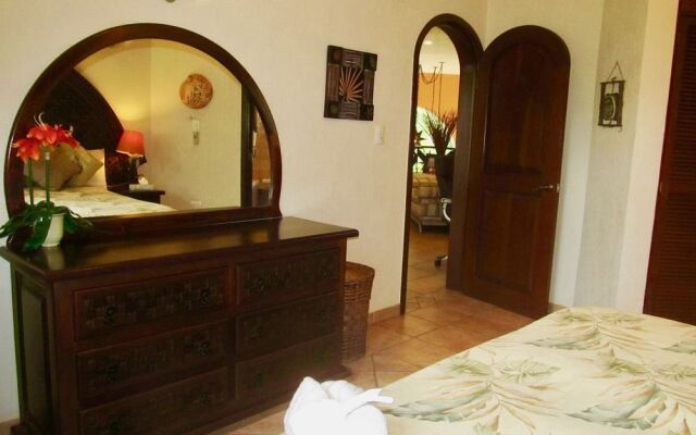 PlayaCar House MZ 28 by Playa Paradise