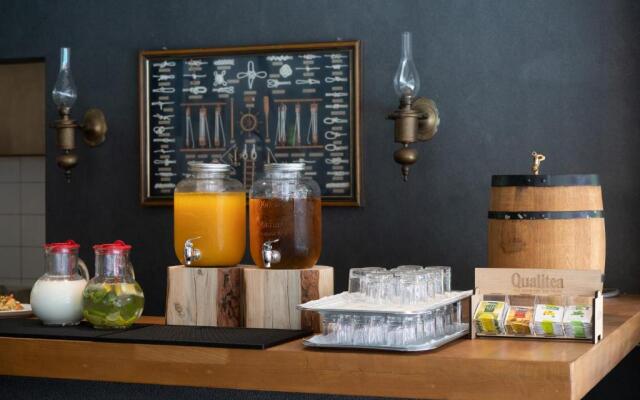 Makris Yialos Apartments