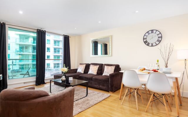 St. Georges Wharf Serviced Apartments by TheSqua.re