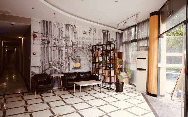 I-Box Light Luxury Hotel(Shanghai North Bund Store)