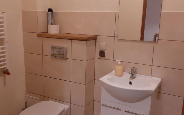 Zajazd Pod Zlotym Gryfem