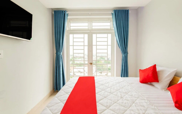 White 1 Hotel by OYO Rooms