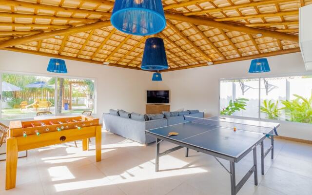 IT39 Excelente Apt 3 Quartos Pé na areia