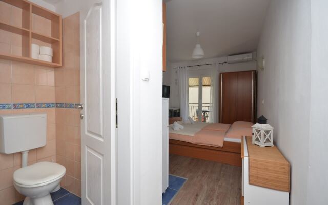 Apartments Katka Near Blue Beach