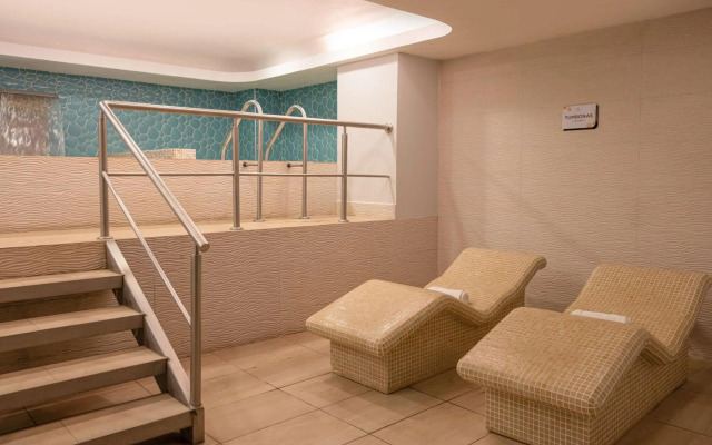 DoubleTree by Hilton Mazatlan