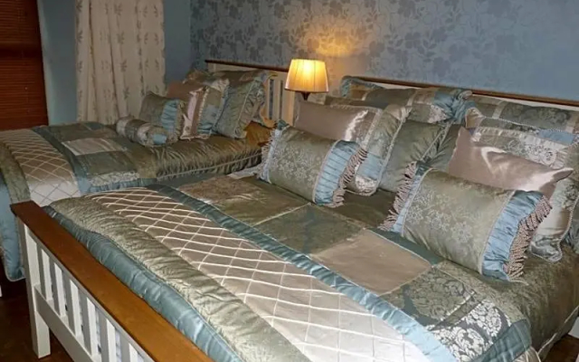Stirabout Lane B&b