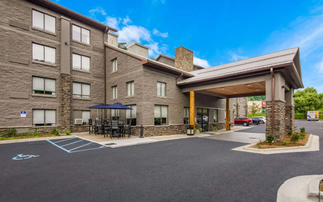 Graystone Lodge, Ascend Hotel Collection