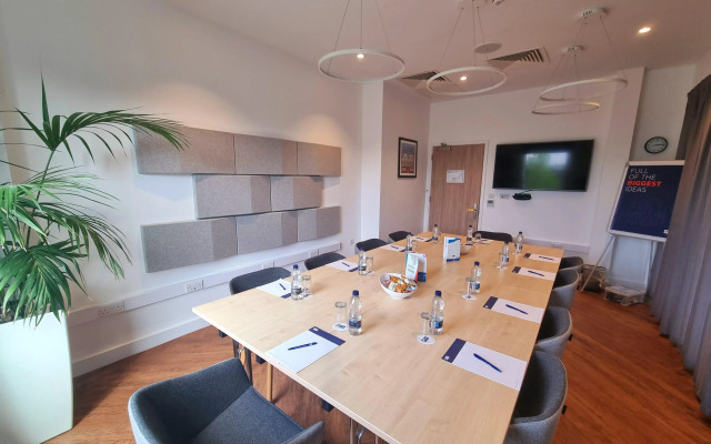 Holiday Inn Express Stockport by IHG