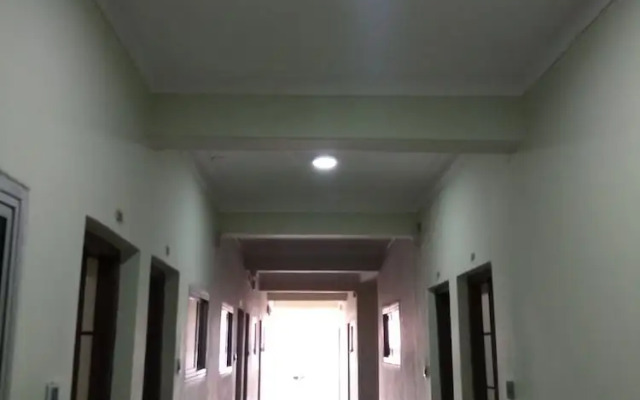 Hotel Sagar Deluxe by Iroomz