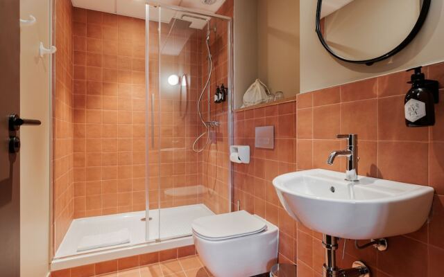 Hôtel Arago - Entrée autonome, réception en ligne - Encore Mieux