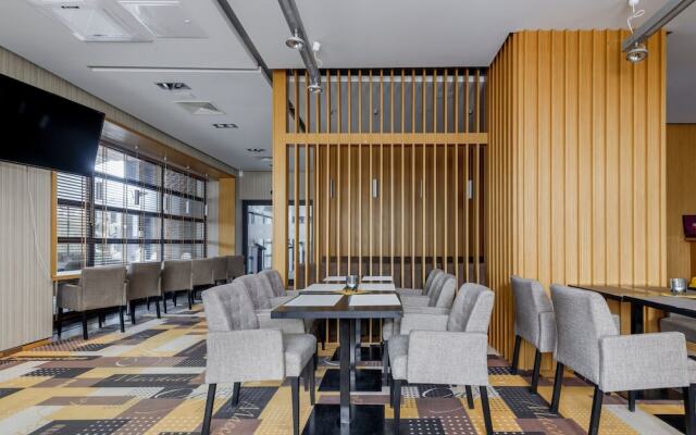 Atrium Studio Sarbinowo by Renters