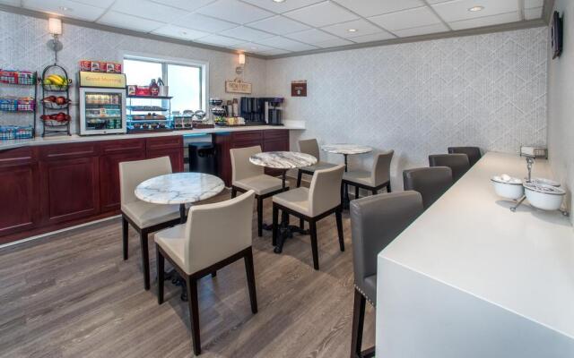 Bethesda Court Hotel