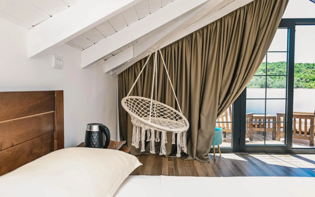 Mashtra The Olive House