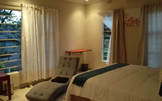 Chobe Sunset Chalets