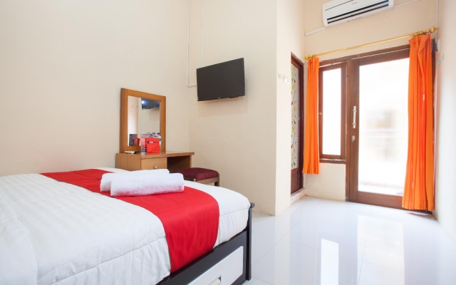 RedDoorz Syariah near UNTAG Banyuwangi