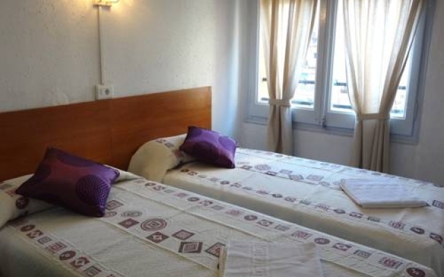 Hostal Sant Carlo