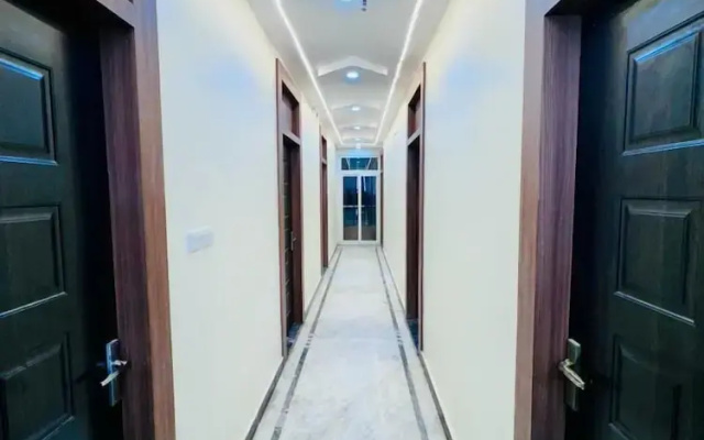 Kashvi hotels