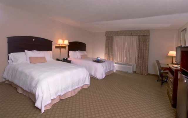 Hampton Inn & Suites Farmington