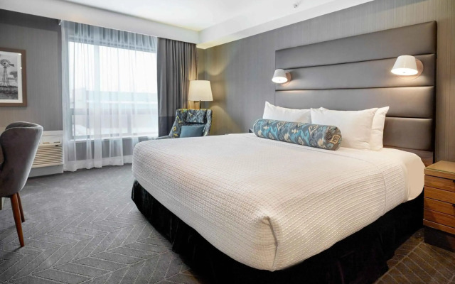 Sandman Signature Plano - Frisco Hotel