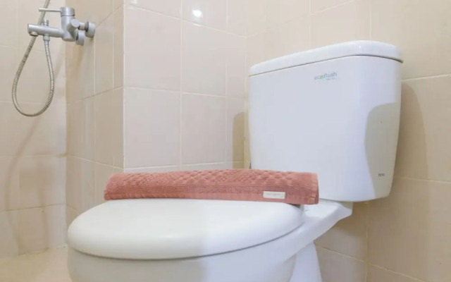 Great Deal 2Br At Apartment Parahyangan Residence