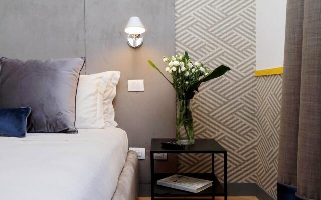 Roma Five Suites