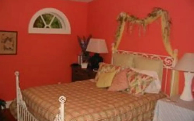 The Villa Bed & Breakfast - Adults Only